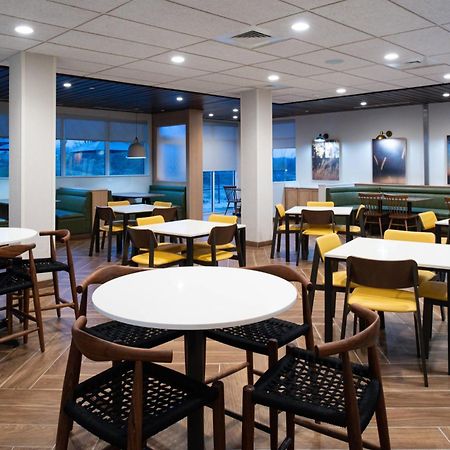 Fairfield Inn & Suites By Marriott Charlotte University Research Park Εξωτερικό φωτογραφία