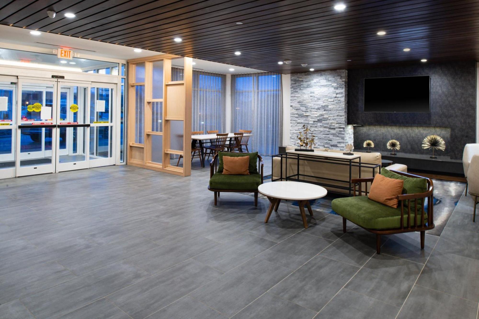 Fairfield Inn & Suites By Marriott Charlotte University Research Park Εξωτερικό φωτογραφία